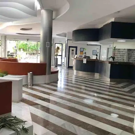 Apartment Club Atlantis 160 - Playa De Americas *